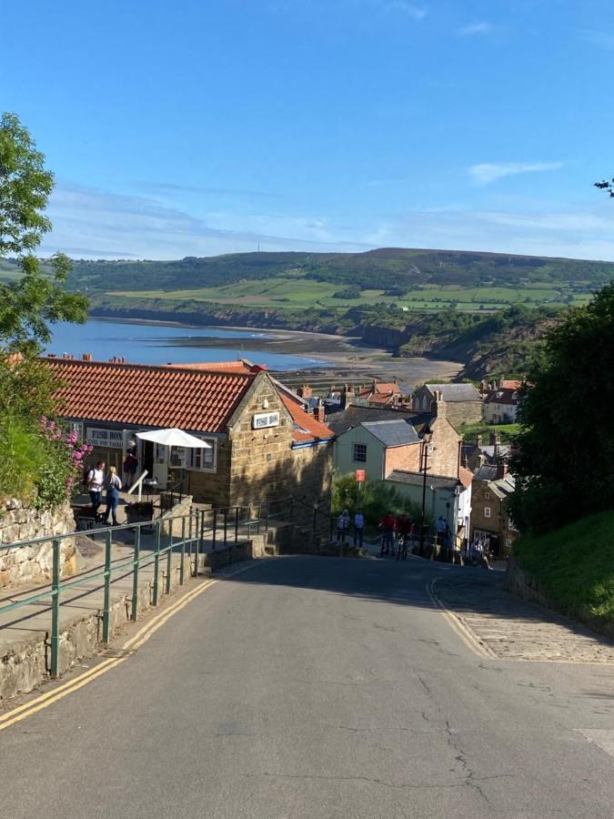 Birtley House Bed And Breakfast Robin Hood's Bay Exteriör bild