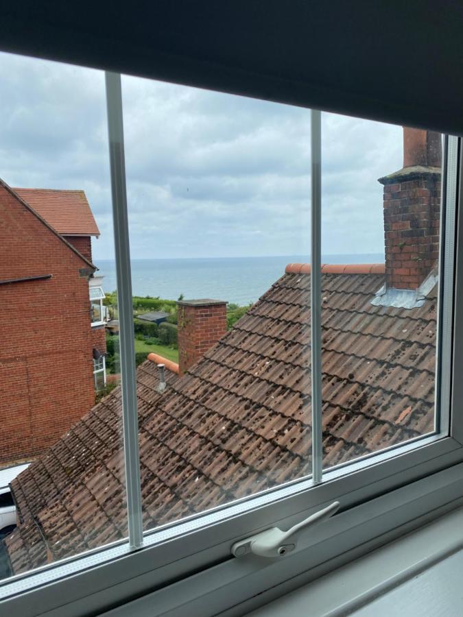 Birtley House Bed And Breakfast Robin Hood's Bay Exteriör bild