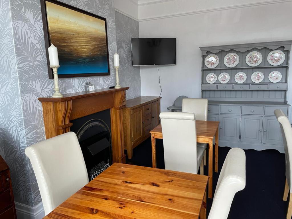 Birtley House Bed And Breakfast Robin Hood's Bay Exteriör bild
